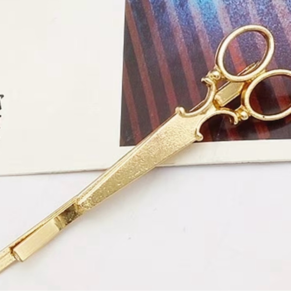 Gold Scissors Hair Clips Set of 2 - Picture 2 of 3